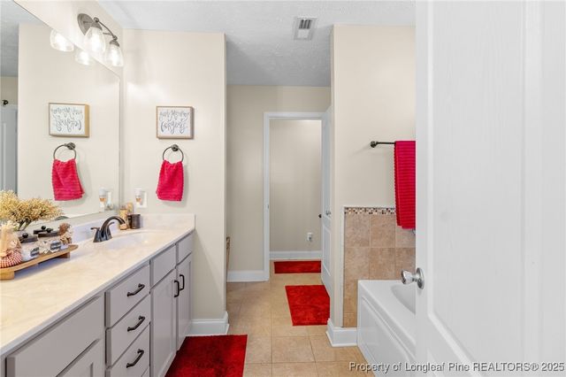 4831 Veasey Mill Drive, Wade, NC 28395