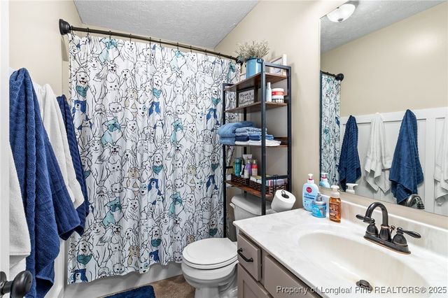 4831 Veasey Mill Drive, Wade, NC 28395