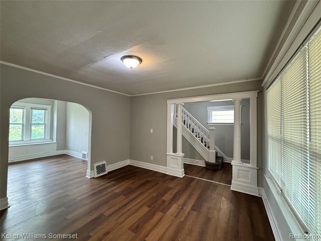 242 Ferris Street, Highland Park, MI 48203