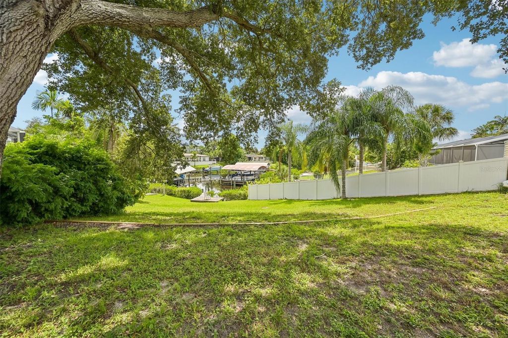Image 12 of property listing at 6701 3RD STREET W, Bradenton, FL 34207