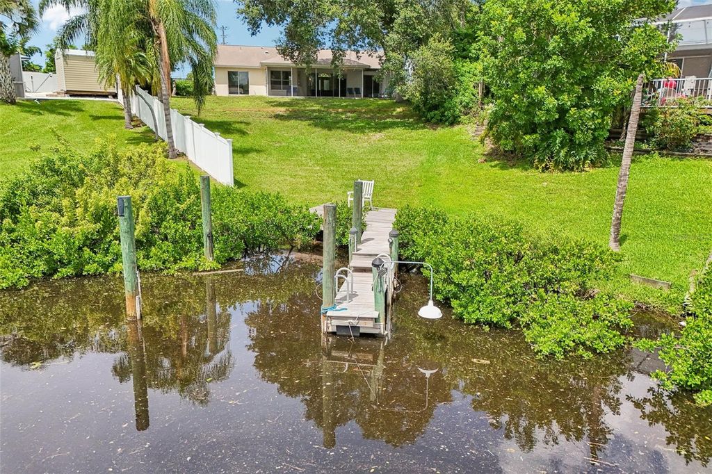 Image 28 of property listing at 6701 3RD STREET W, Bradenton, FL 34207