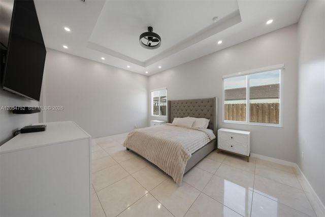 15274 SW 176th Lane, Miami, FL 33187