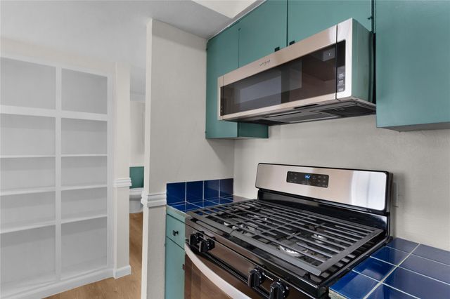 7801 Shoal Creek BLVD 240, Austin, TX 78757