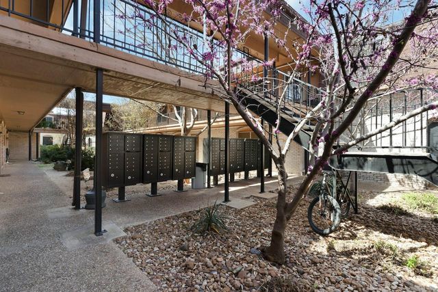 7801 Shoal Creek BLVD 240, Austin, TX 78757