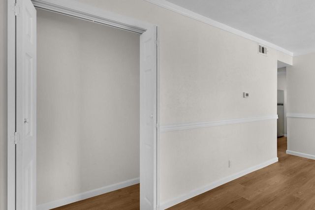 7801 Shoal Creek BLVD 240, Austin, TX 78757