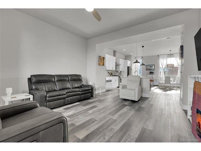 7040 W Alaska Dr, Lakewood, CO 80226