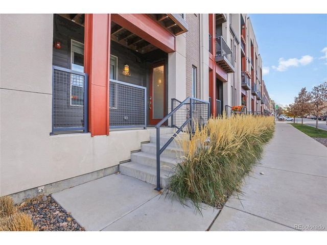 7040 W Alaska Dr, Lakewood, CO 80226