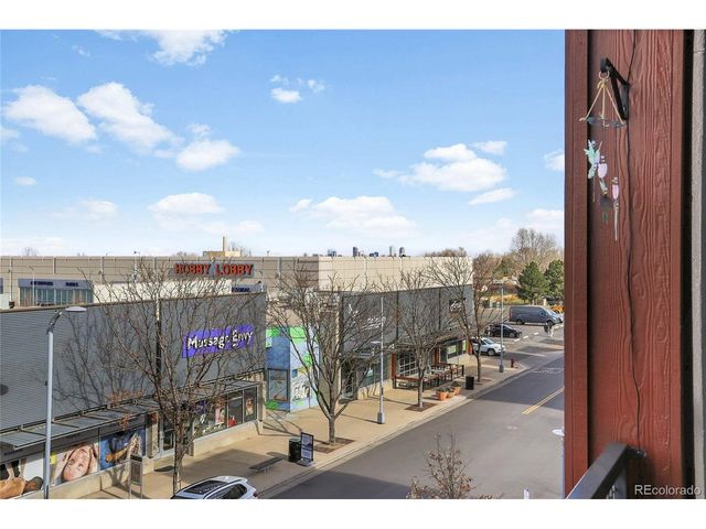 7040 W Alaska Dr, Lakewood, CO 80226