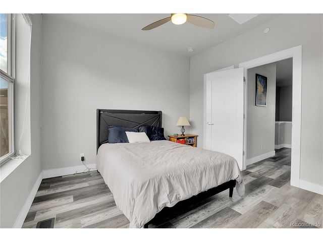 7040 W Alaska Dr, Lakewood, CO 80226