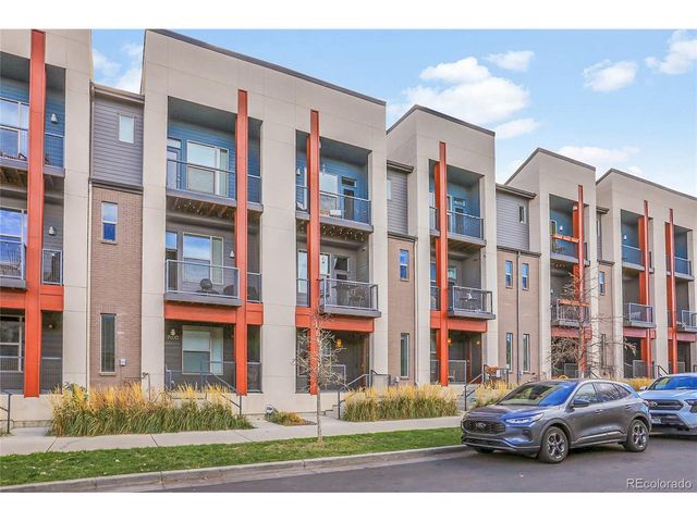 7040 W Alaska Dr, Lakewood, CO 80226