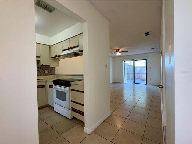 2011 CARIBBEAN DRIVE N, Kissimmee, FL 34741