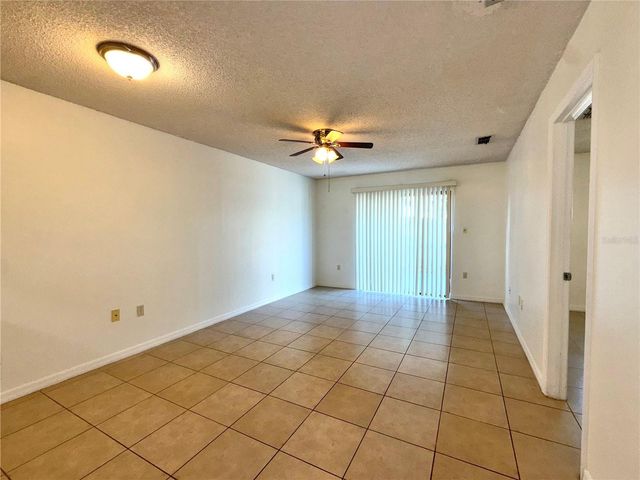 2011 CARIBBEAN DRIVE N, Kissimmee, FL 34741