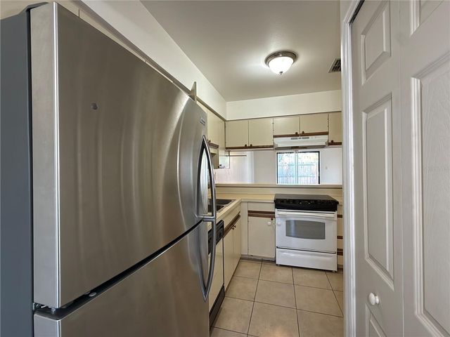 2011 CARIBBEAN DRIVE N, Kissimmee, FL 34741
