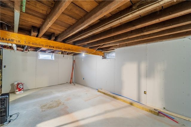 17 Beecher Street, Pawtucket, RI 02860