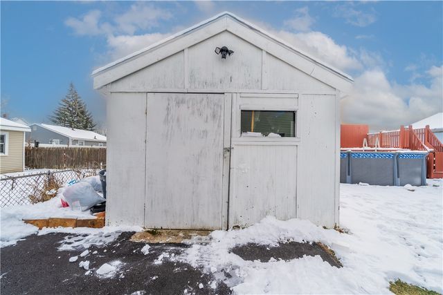 17 Beecher Street, Pawtucket, RI 02860