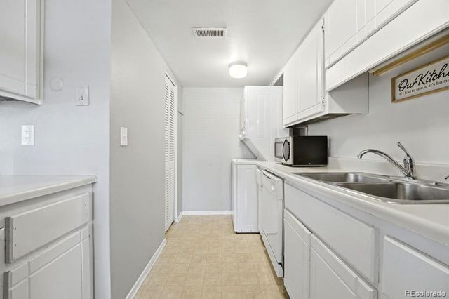 13395 E Louisiana Avenue, Aurora, CO 80012