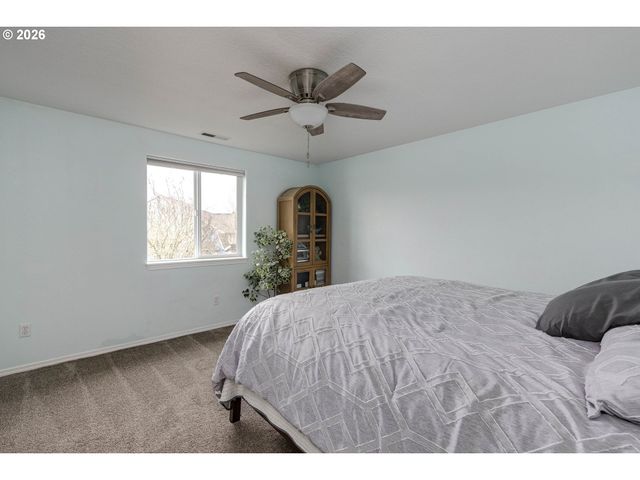 2149 Ne GRANDHAVEN St, Mc Minnville, OR 97128