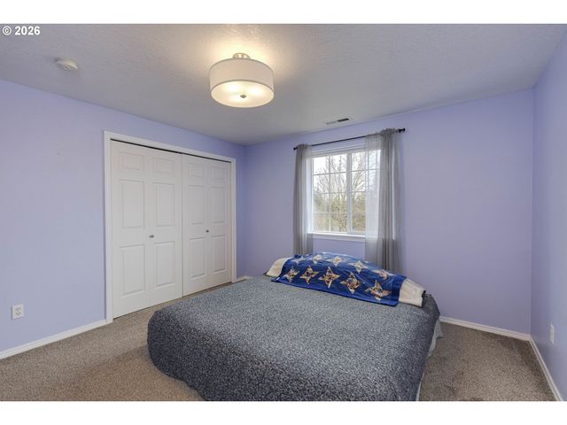 2149 Ne GRANDHAVEN St, Mc Minnville, OR 97128