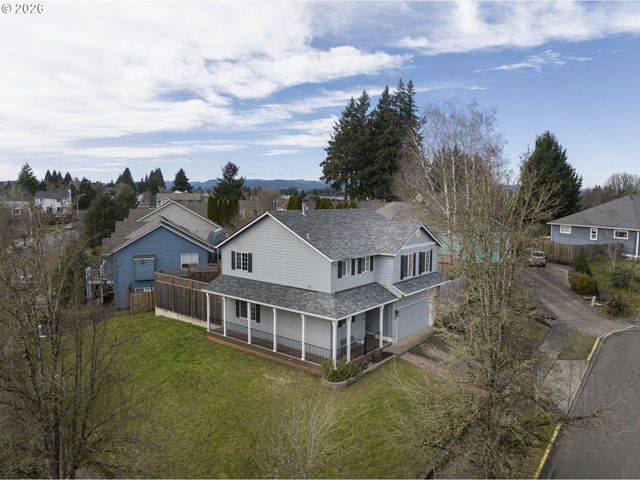 2149 Ne GRANDHAVEN St, Mc Minnville, OR 97128