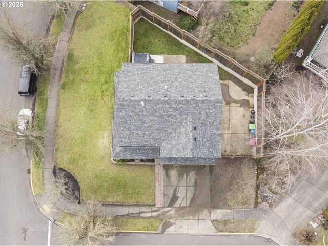 2149 Ne GRANDHAVEN St, Mc Minnville, OR 97128