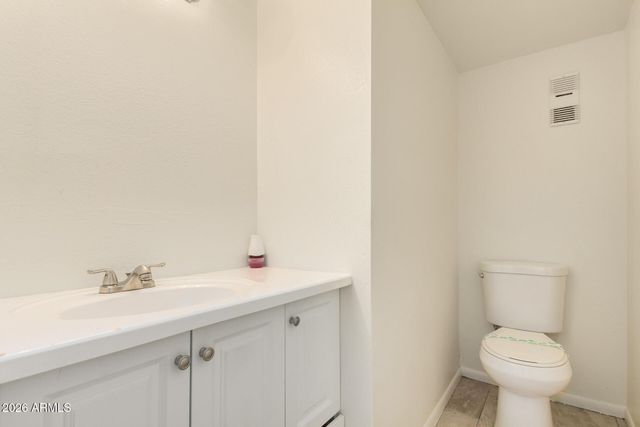 860 E Brown Road 18, Mesa, AZ 85203