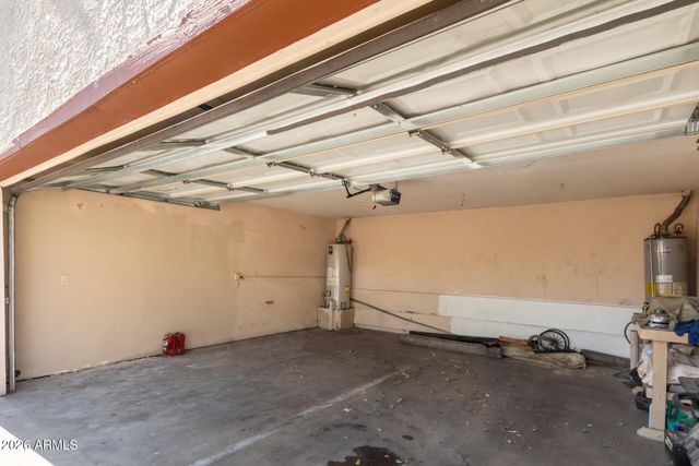860 E Brown Road 18, Mesa, AZ 85203