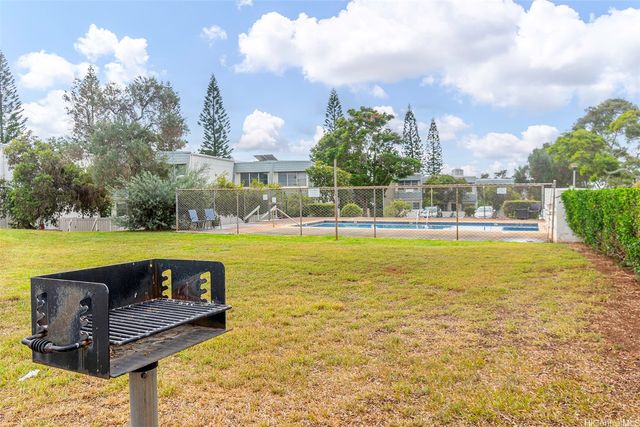 98-715 F Kaonohi Street 26, Aiea, HI 96701