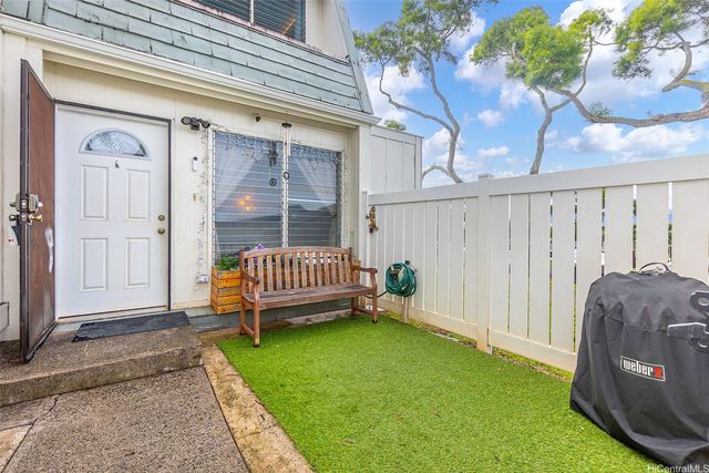 98-715 F Kaonohi Street 26, Aiea, HI 96701