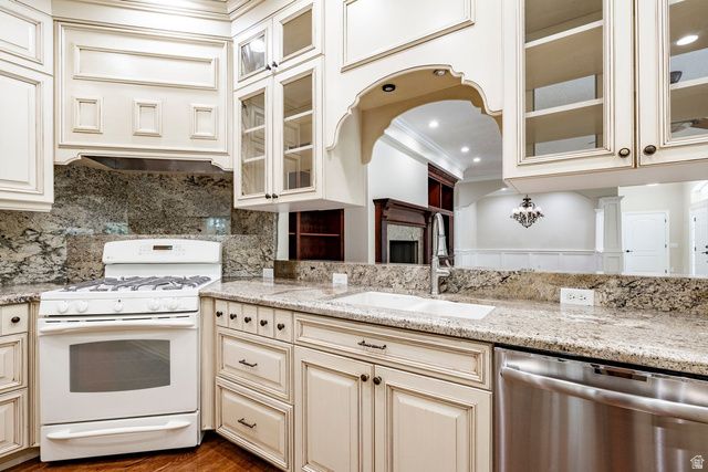 3467 E DANISH RD, Cottonwood Heights, UT 84093