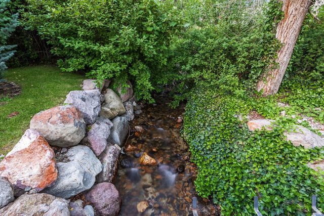 3467 E DANISH RD, Cottonwood Heights, UT 84093