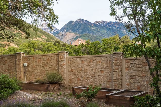 3467 E DANISH RD, Cottonwood Heights, UT 84093