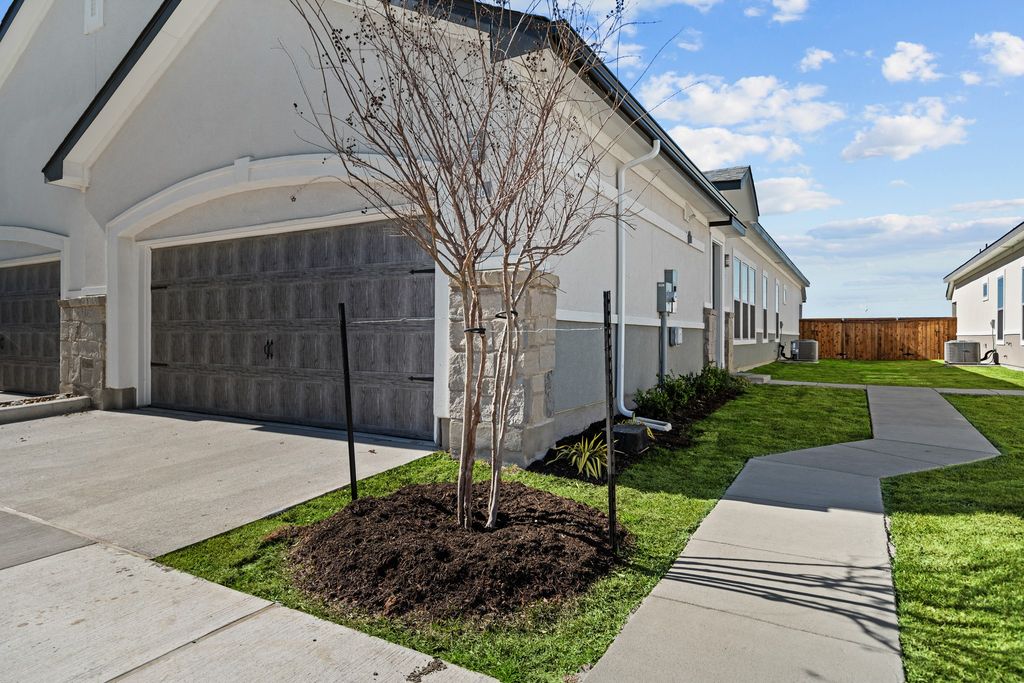 4777 N Luxe Lane 1118A, Denton, TX 76207