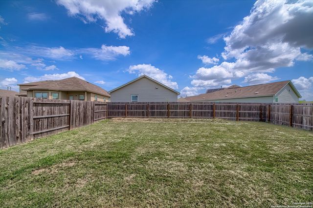 7421 SUMMER BLOSSOM CT, Converse, TX 78109