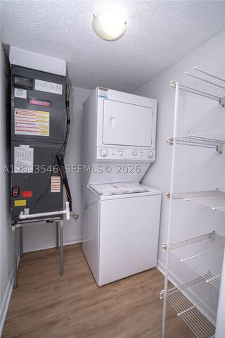 7090 NW 173rd Dr 203, Hialeah, FL 33015