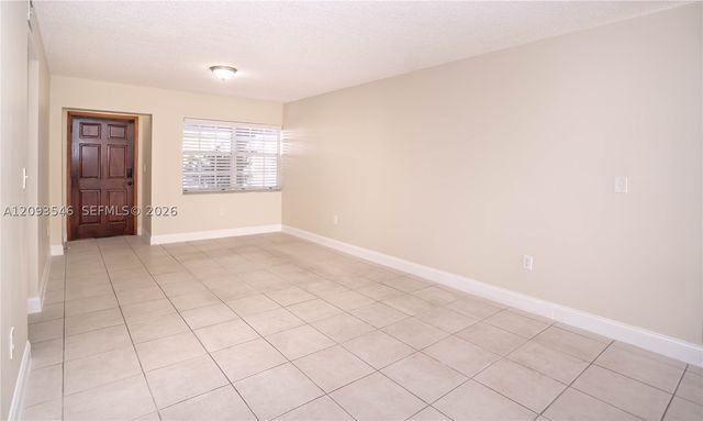 7090 NW 173rd Dr 203, Hialeah, FL 33015