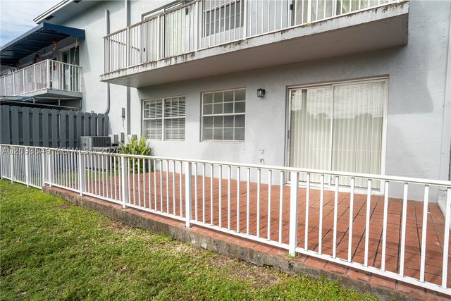 7090 NW 173rd Dr 203, Hialeah, FL 33015