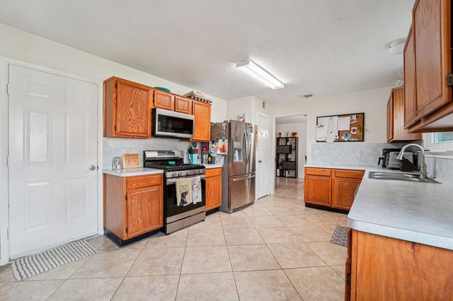 2202 Dublin Drive, League City, TX 77573