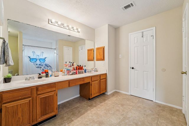 2202 Dublin Drive, League City, TX 77573