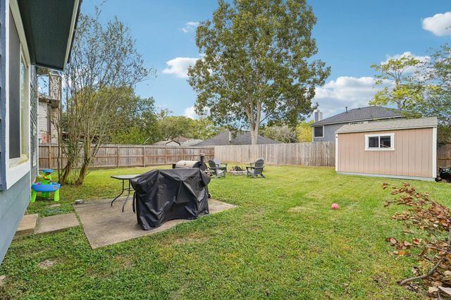 2202 Dublin Drive, League City, TX 77573