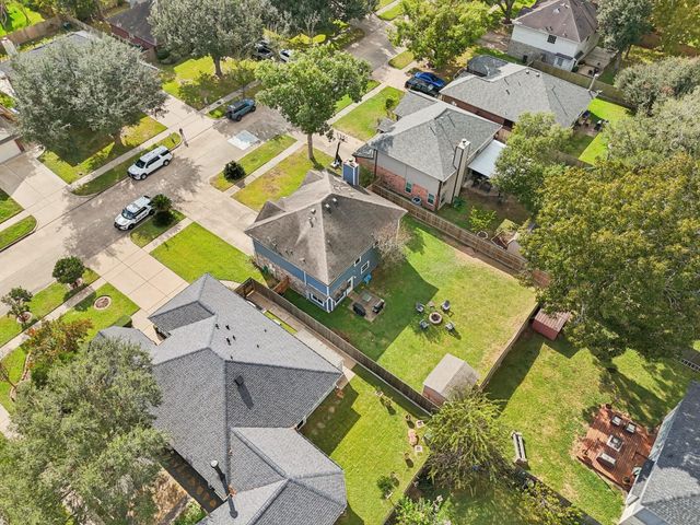2202 Dublin Drive, League City, TX 77573