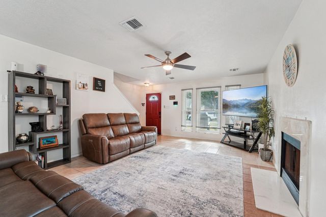 2202 Dublin Drive, League City, TX 77573