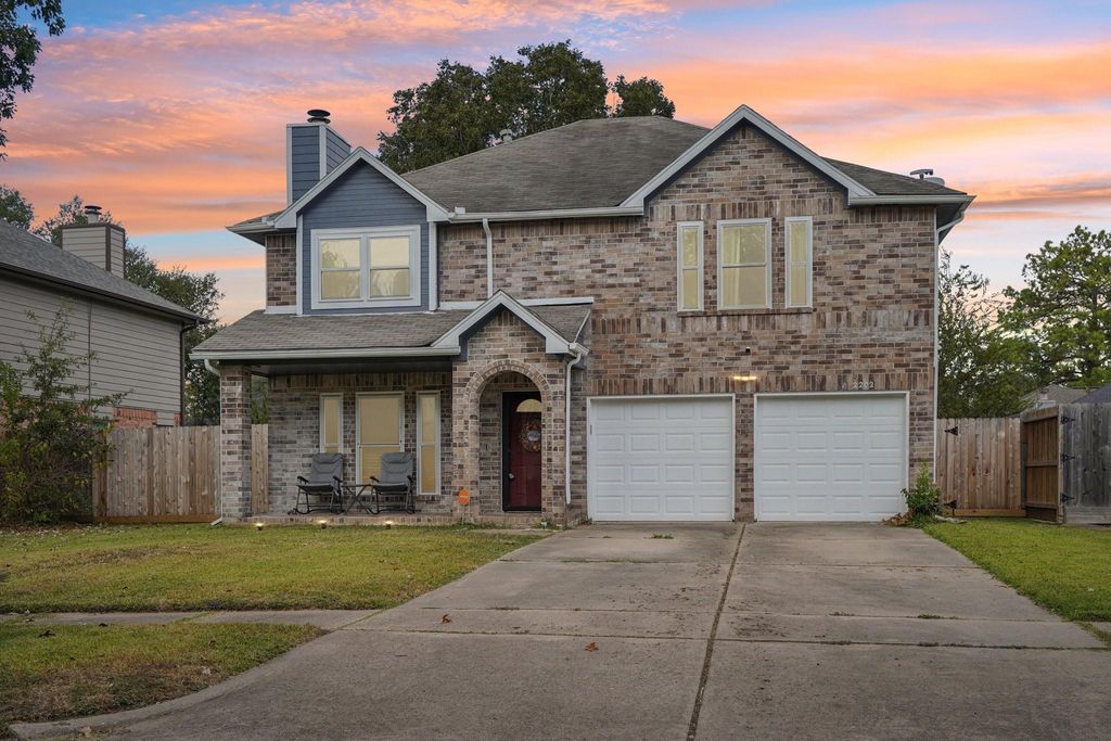 2202 Dublin Drive, League City, TX 77573