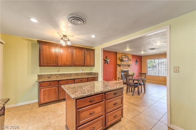 2420 Winwood Street, Las Vegas, NV 89108