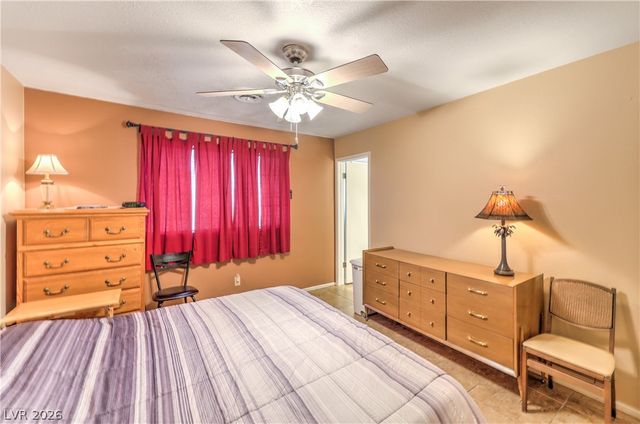 2420 Winwood Street, Las Vegas, NV 89108