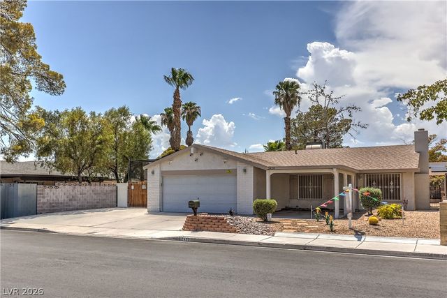2420 Winwood Street, Las Vegas, NV 89108