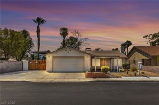 2420 Winwood Street, Las Vegas, NV 89108