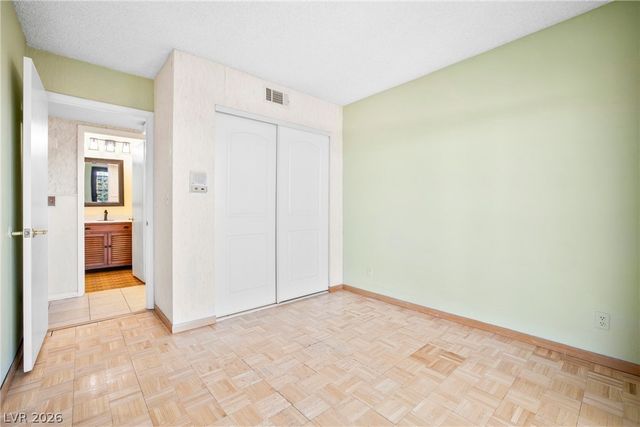 6744 Mountridge Drive, Las Vegas, NV 89110