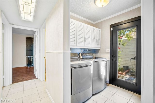 6744 Mountridge Drive, Las Vegas, NV 89110