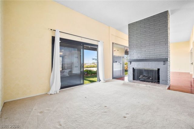 6744 Mountridge Drive, Las Vegas, NV 89110