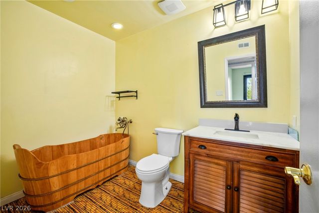 6744 Mountridge Drive, Las Vegas, NV 89110